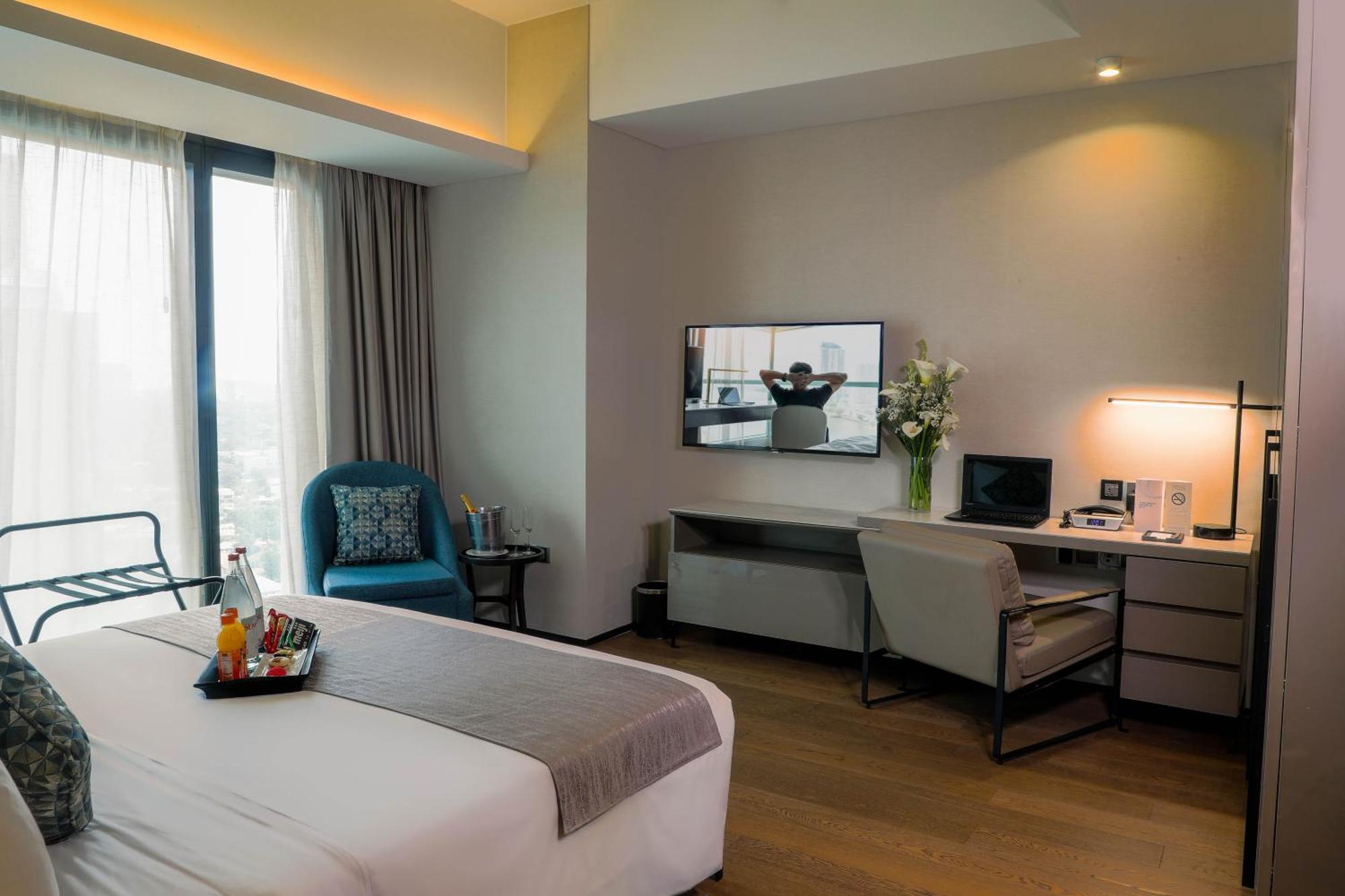 Oakwood Makati Avenue Hotel Makati City Bagian luar foto